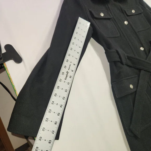 ⭐️Apt. 9 Women's Large Black Mid Length Coat 80% Wool - Picture 9 of 12